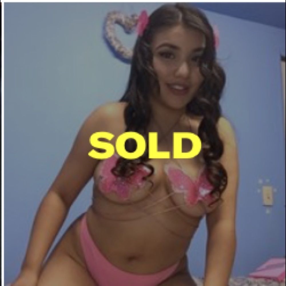 ✨🦋FLUTTER TO ME BACKROADS BRA🦋✨  from Dolls kill